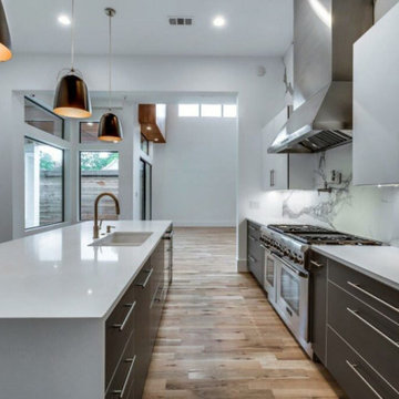 River Oaks Modern