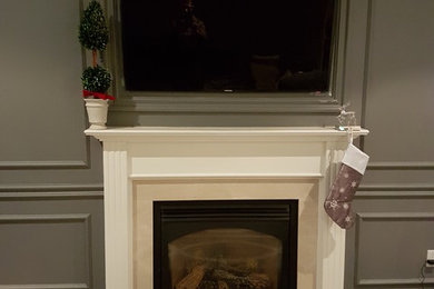 Inspiration for a living room remodel in Toronto