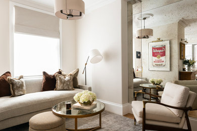 Inspiration for a modern living room in London.