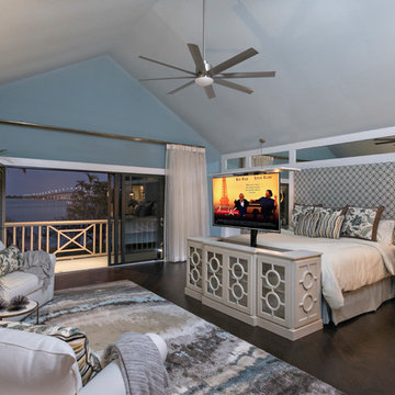 Beach Style Bedroom