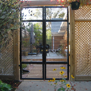 g014 Custom Doors