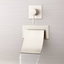 Huisache Master Bath