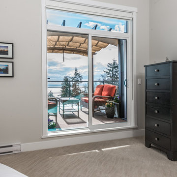 Condo in White Rock