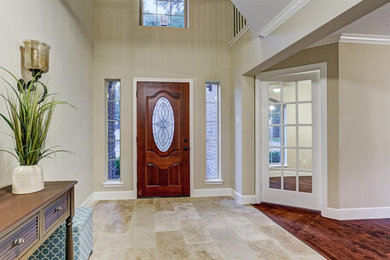 Home design - traditional home design idea in Houston