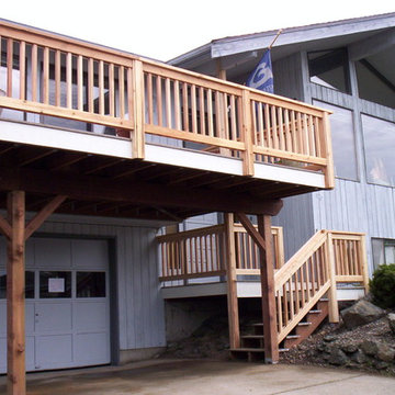 Couple Decks and Outdoor living areas