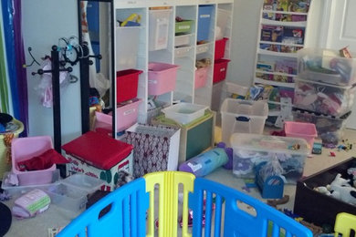 Foto de dormitorio infantil de 4 a 10 años clásico de tamaño medio