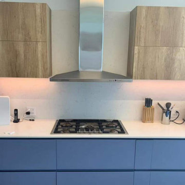 Cooking Zone Cabinet Elevation – Gas Range & Range Hood Wall