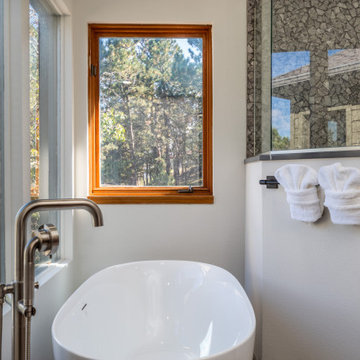 Genesee Kitchen & Primary Bath