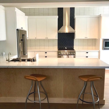 San Clemente Contemporary Kitchen