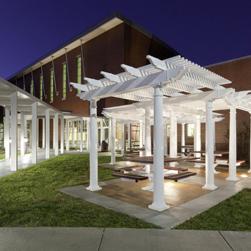 Elliston Elementary - Vinyl Pergola