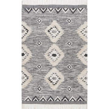 nuLOOM Hand Woven Wool Savannah Moroccan Fringe Area Rug, Gray, 2'8"x6' Runner
