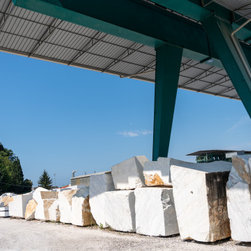 Calacatta Michelangelo Exotic White Marble, Quarry Trip - Products