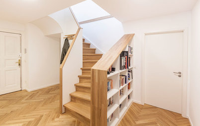 Stauraum maximal: Ein voluminöser Einbauschrank unter der Treppe