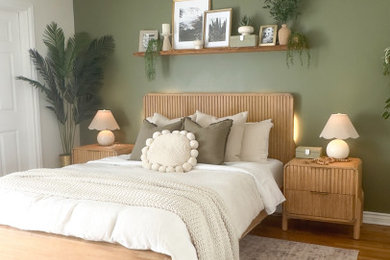Inspiration for a bedroom remodel in Los Angeles