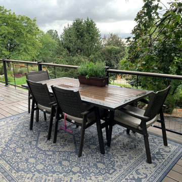 Steel Deck Railing with Vertical Stainless Steel Cables