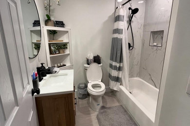 Inspiration for a contemporary bathroom remodel in New York