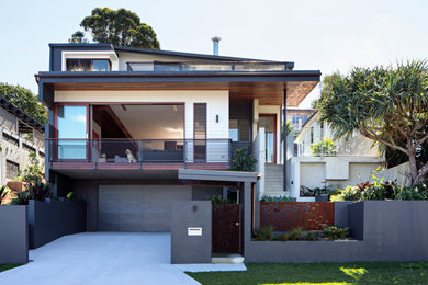 Inspiration for a contemporary exterior in Brisbane.