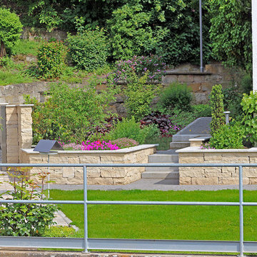 Gartenanlage am Fluss