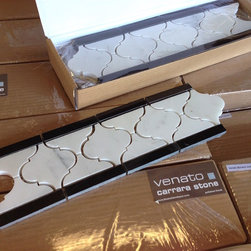 Carrara Venato Polished Arabesque Border Marble Mosaic - Mosaic Tile