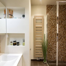 HOME . Bathroom