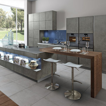 "Stucco" concrete kitchen by Zeyko
