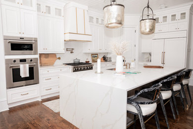 Kitchen photo in Atlanta