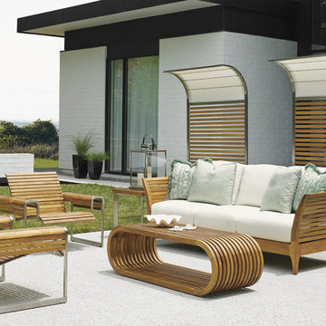 Tres Chic Outdoor Living