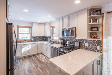Kitchen - rustic kitchen idea in Minneapolis