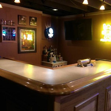 Rustic Custom Man Cave Basement Bar