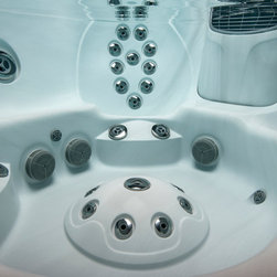 Jacuzzi Jets & Features - Hot Tubs