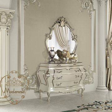 Italian Furniture by Modenese Gastone - Interior Element with Imprint of Luxury