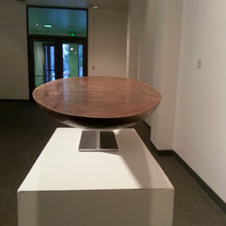 Elipse Table - Products
