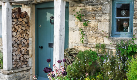 10 Beautiful Blue Front Doors