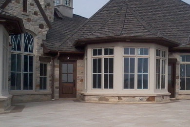 Example of a trendy patio design in Chicago