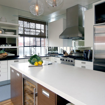 Frameless Cabinetry Brings Big Design to Small Space