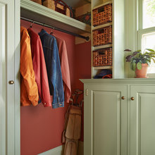 back mudroom/foyer