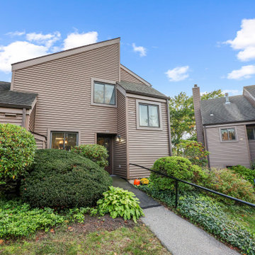 93 Hollister Way North, Glastonbury