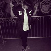 Michael Halili's photo