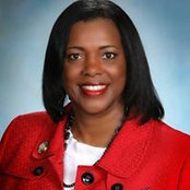 Lynelle Lewis's photo