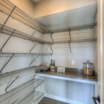 Move-in Ready Home in Elkhorn