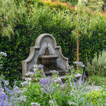 Mandeville Canyon Modern Oasis