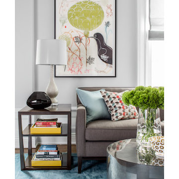 A Flexible Formal Room for An Upper West Side Family