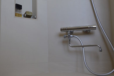 Inspiration pour une salle de bain minimaliste.