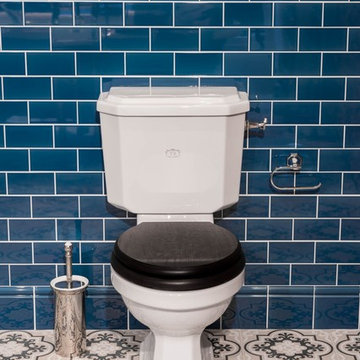 WC BRISTOL mit aufgesetztem Spülkasten