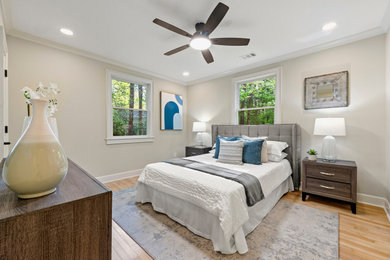 Bedroom - bedroom idea in Atlanta