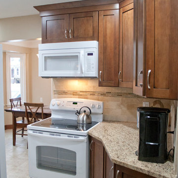 Tiny Kitchen in GPW Comes Alive with Remodel