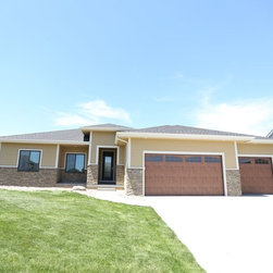 3806 150th St, Urbandale, IA - Products