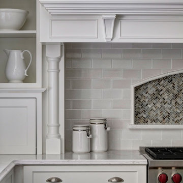 Sophisticated Traditional Kitchen - Glen Ellyn, IL