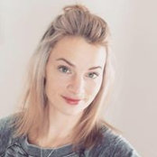 Karine Pinard's photo