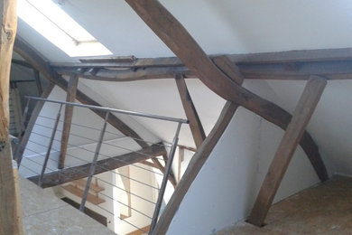 Cette photo montre une maison chic.